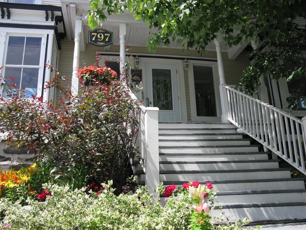 Auberge Marquis De Montcalm Sherbrooke Eksteriør billede