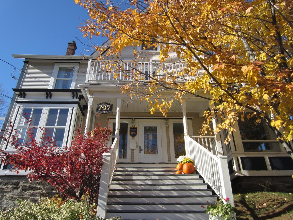 Auberge Marquis De Montcalm Sherbrooke Eksteriør billede
